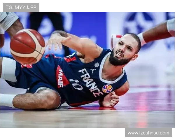 贝尔与姚明的跨界交流:篮球巨星的友谊与合作新篇章